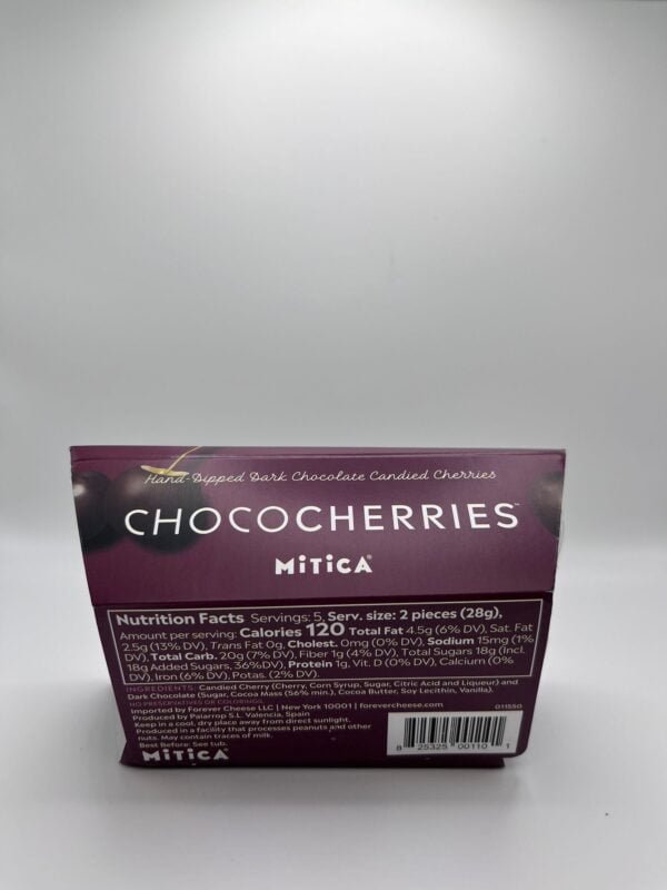 Mitica - Chococherries - Cerezas Cubiertas de chocolate Amargo 4.94oz (140g) - Imagen 3