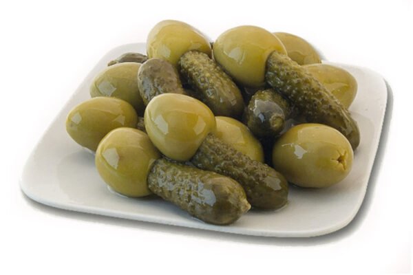 Andalusian Olives - Kimbos Aceitunas Reina 'Gordal' deshuesadas y rellenas de pepinillo 8oz (226g) - Imagen 4