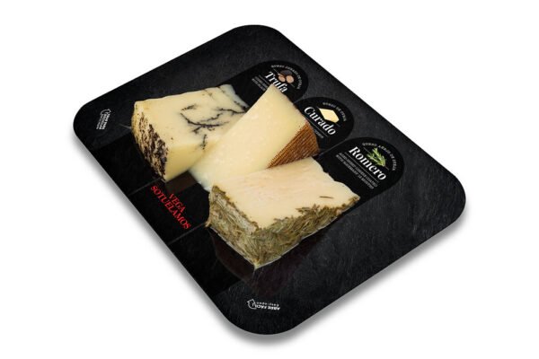 Vega Sotuélamos - Tabla de Queso de Trufa Negra, Curada y Romero 10.6oz 300g - Imagen 3